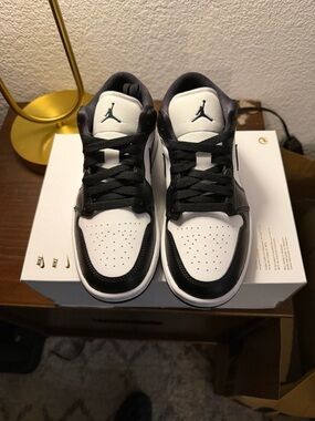 Jordan 1 Low - 6.5W